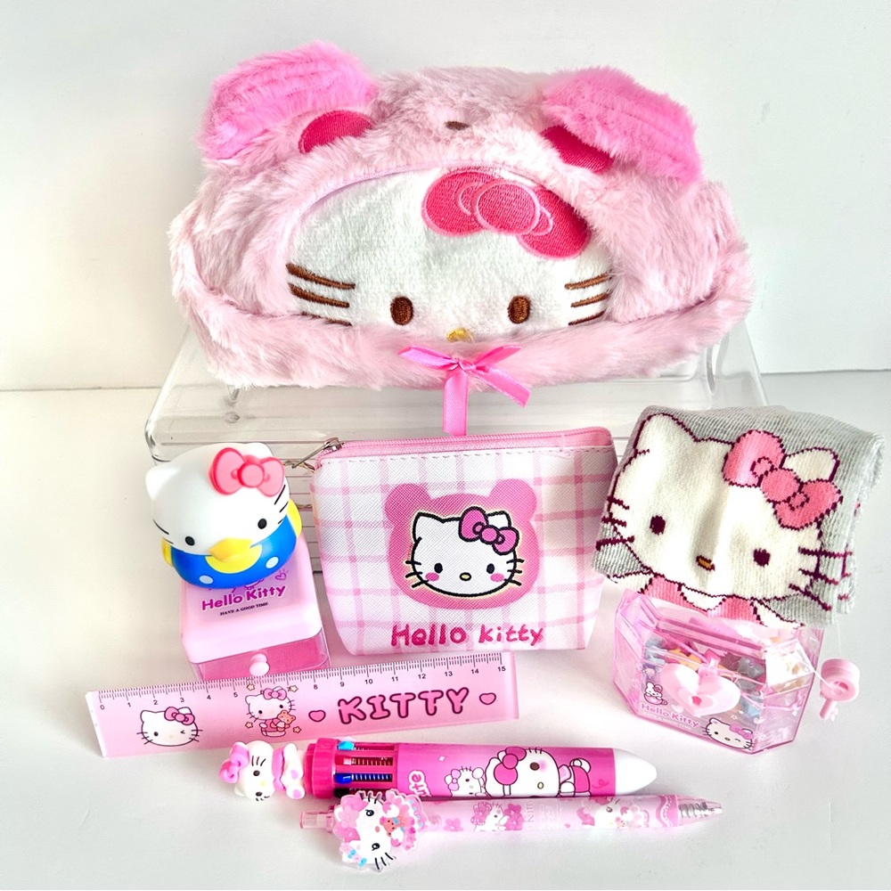 💝(HK346) Hello Kitty Adorable 9-Piece Mini Fun Bundle! - Picture 7 of 7